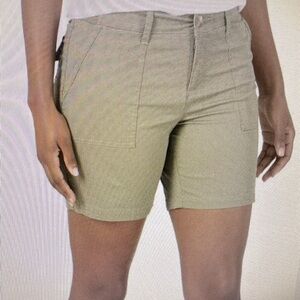 Lee brand soft, utility short, size 18, NWT
